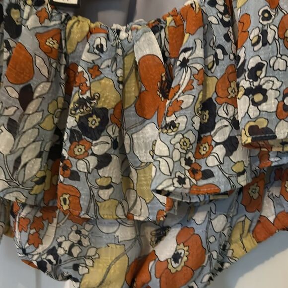 Alexis Adona Floral Chiffon Ruffle Off-Shoulder Crop Top - Picture 5 of 7